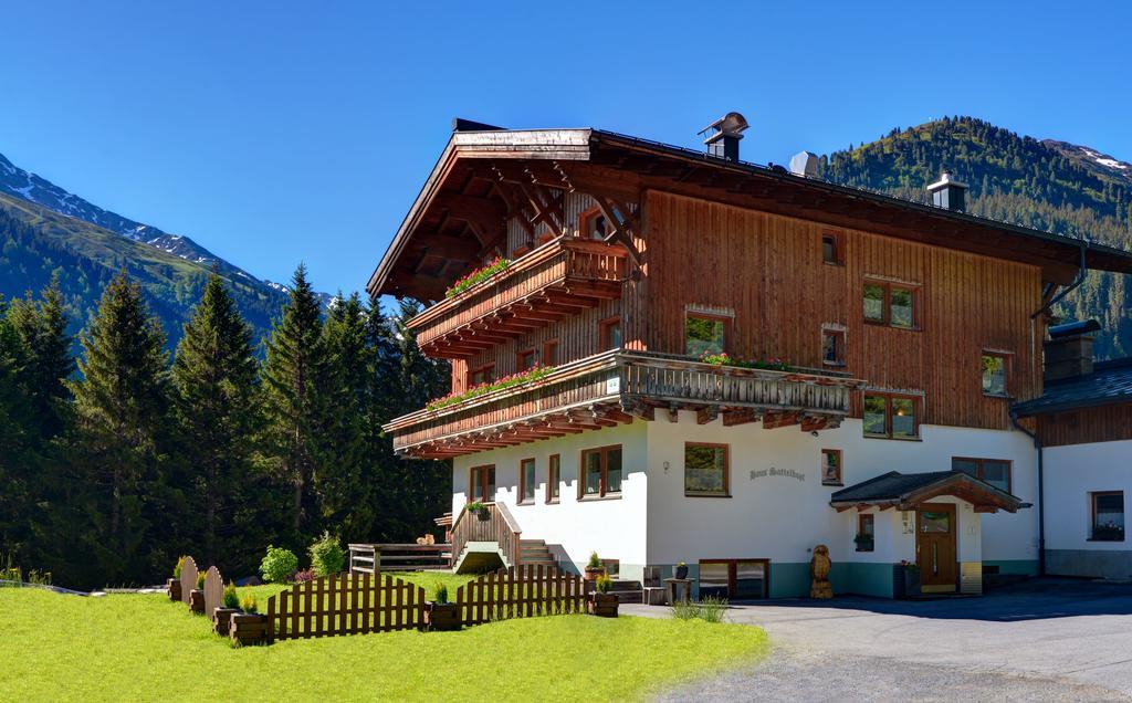 Pension Sattelkopf Sankt Anton am Arlberg Ngoại thất bức ảnh